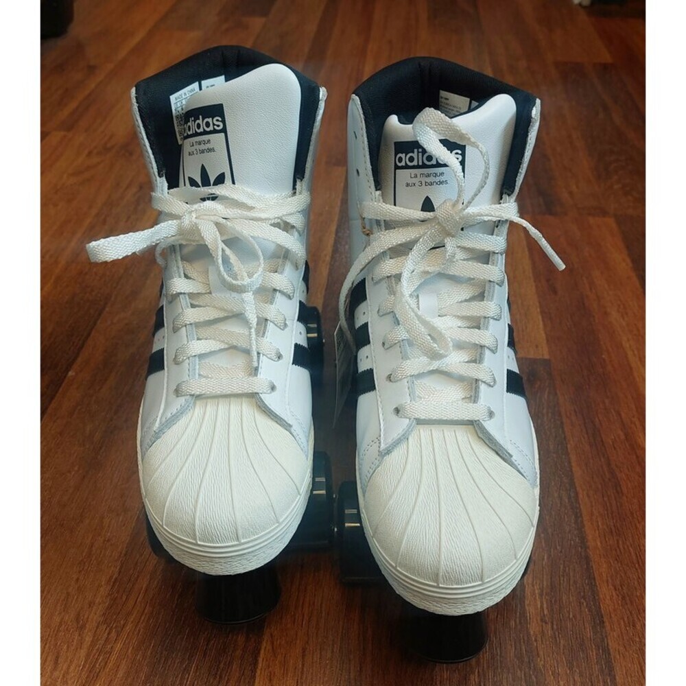 adidas Womens Sz 7.5 Superstar 82 Skate Leather Roller Skates White Black JS4038 - Picture 7 of 9